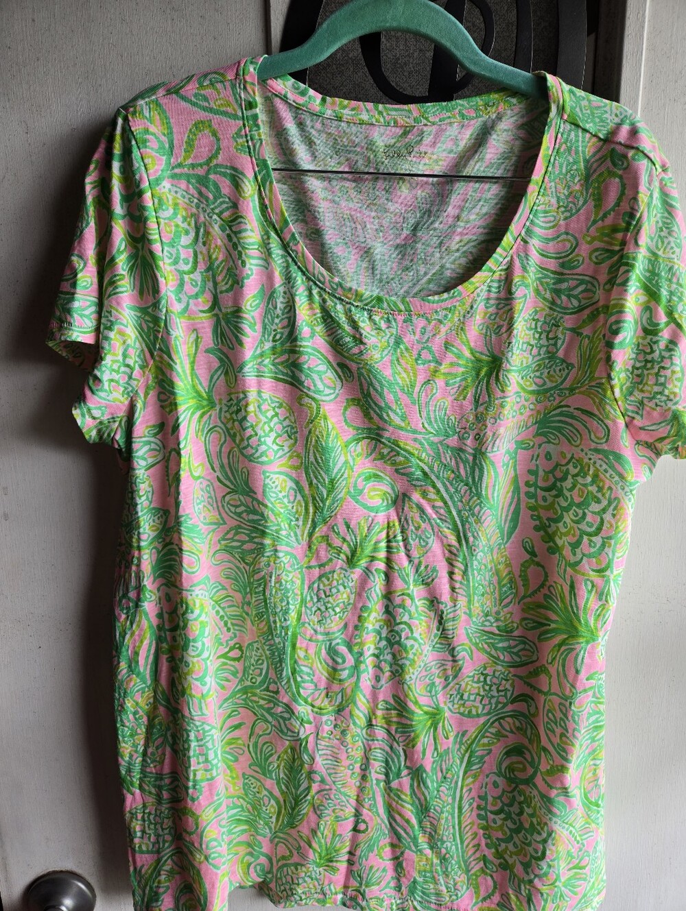 Lily Pulitzer Women's Short Sleeve Scoop Neck Tee EUC